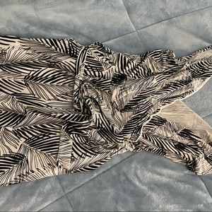 Lemon Tart black and white tropical jumpsuit XL 16